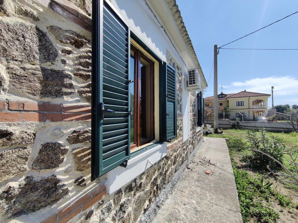 Casa Spezzara Villa Santa Domenica  Dış mekan fotoğraf